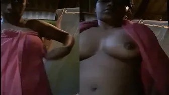 Tall Desi GF Taking Nude Mirror Selfies Leaked Video Clip