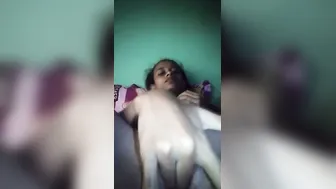 Horny Babe Fingering Her Dripping Wet Pussy Moaning Loudly