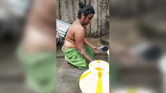 Village Bhabhi Bathing Naked Outdoors Before Devar Arrives