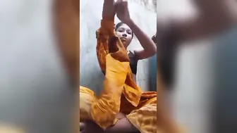 Village Virgin Girl Cumming Hard Using Her Toy Alone