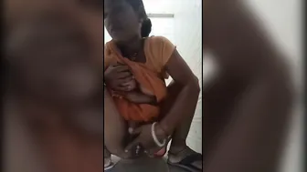 Big Tit Bhabhi Milking Her Boobs While Fingering Pussy Harder