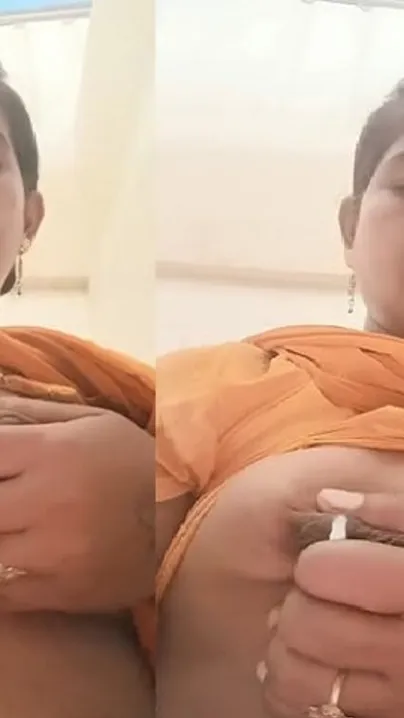 Big Tit Bhabhi Milking Her Boobs While Fingering Pussy Harder