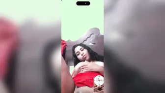 Shaved Pussy Babe Rubbing Herself Horny On Video Call For Me