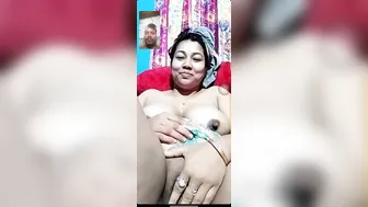 Long Nipple Bhabhi Stripping Naked On Video Call For Lover