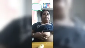 Aunty Teasing On Video Chat Flaunting Her Heavy Milk Tanks Live