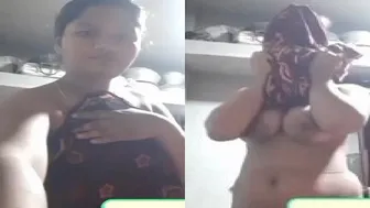 My Cute Babe Calling Me Naked Right After Her Steamy Bath