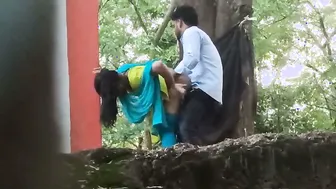 Desi Lovers Fucking Standing Up In Hidden Outdoor Amateur Clip