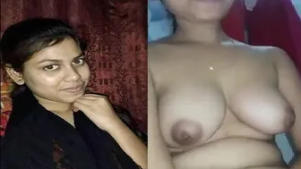 Naughty GF Fingering Her Wet Pussy For My Camera