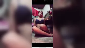 Bengali Village Gf Spreading Wide Open In Leaked Homemade Mms