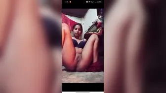 Bengali Village Gf Spreading Wide Open In Leaked Homemade Mms