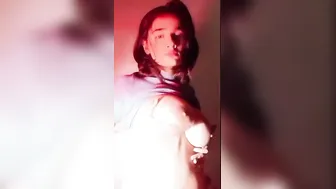 Hot Desi Babe Flashing Her Massive Tits For The Camera
