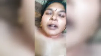 Village Aunty Cheating With My Friend While Husband Works