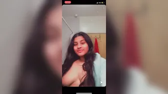 Chubby GF Flashing Big Natural Boobs In Homemade Footage