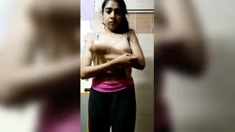 Desi Babe Stripping Naked For Her Boyfriend Sending Hot Mms Clips