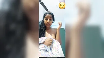 Hairy Armpits Showing Off Her Natural Bare Tits At Home Mms