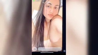 Beautiful GF Exposing Her Naked Pussy And Perfect Tits