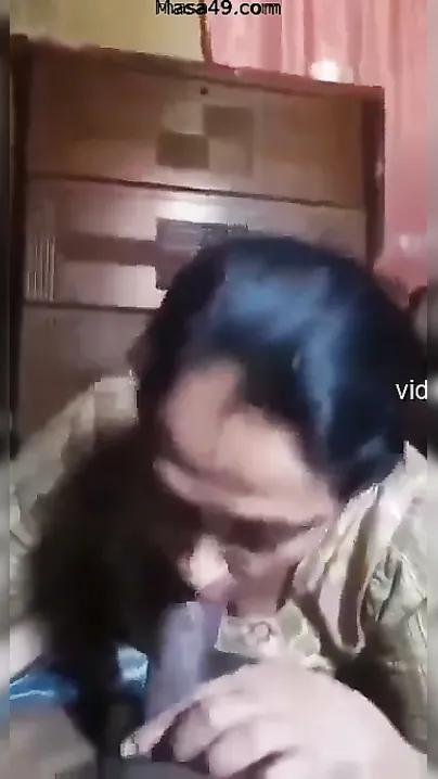 Married Aunty Sucking And Riding Her Neighbor Behind Closed Doors