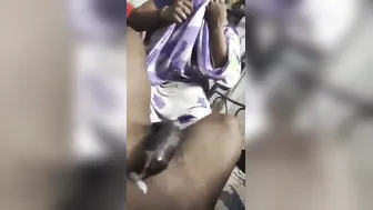Mature Bhabhi Lifting Her Saree Showing Big Boobs Private Clip