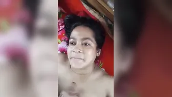 Bhabhi Next Door Sucking Cock And Showing Her Perky Tits Nude