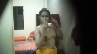 Nextdoor Married Bhabhi Flashing Her Big Naked Boobs For Me