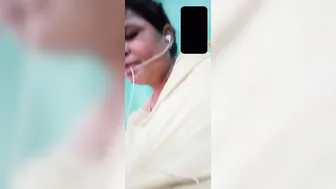 Horny Aunty Stripping Naked During Video Call Getting Dirty