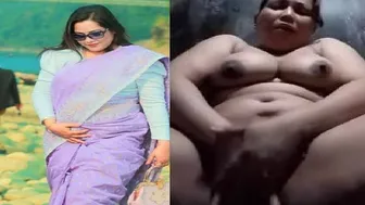 Horny Bbw Babe Fingering Her Wet Pussy Naked In Bedroom Solo