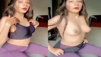 Slim Babe Removing Her Bra And Flashing Her Perky Tits On Cam