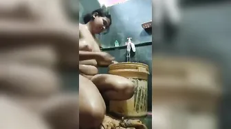 Hot Bhabhi Soaping Curves And Pleasuring Herself In Private Bath