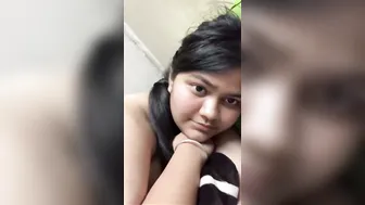 GF Showing Off Her Round Tits In Private Video