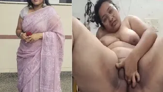 Big Boob Aunty Fingering Herself Rubbing Her Pussy Moaning