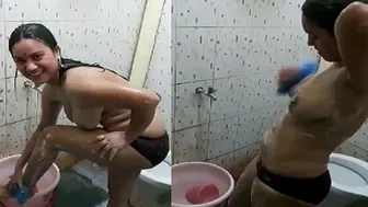 My Sexy Gf Bathing Naked In Bathroom Caught On Camera Leaked
