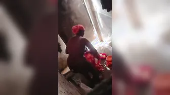 Bhabhi Bathing Naked Caught On Hidden Camera Looking So Hot