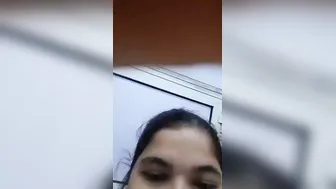 Lonely Wife Making Nude Selfie Video For Her Secret Boyfriend