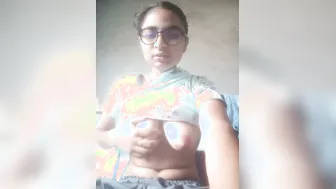 Innocent Looking Babe Squeezing Her Boobs In Private Selfie