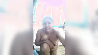 Horny GF Fingering Her Dripping Wet Pussy At Home