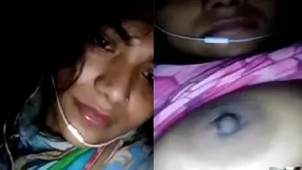 Horny GF Stripping Live On Video Call Showing Assets