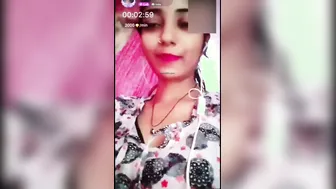 Desi Babe Stripping Live Showing Off Her Big Tits And Pussy
