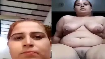 Busty Pakistani Milf Stripping Naked In Private Leaked Clip