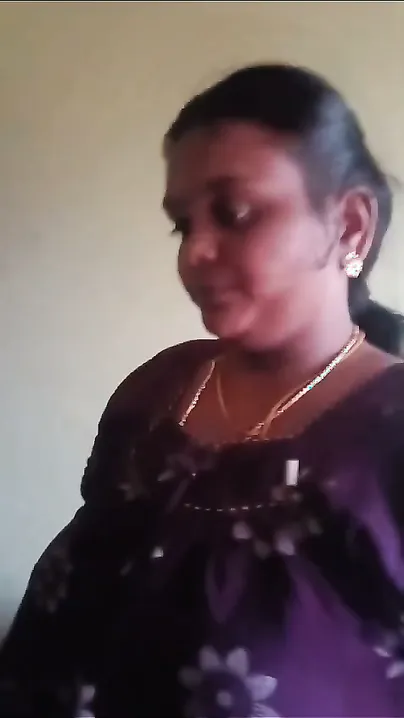 Mature Aunty Getting Filmed Naked By The Guy Next Door Secretly