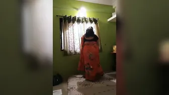 Big Ass Aunty Getting Fucked Standing Up In Homemade Video