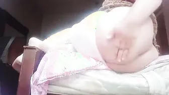 Curvy Slut Bending Over Exposing Herself Going Totally Viral