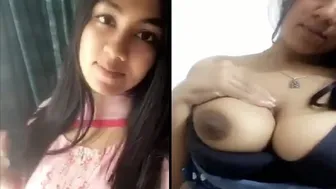 Chubby GF Pressing Her Tits In Private Selfie Clip