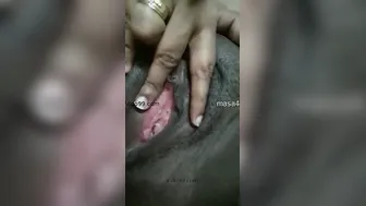 Desi GF Dropping Towel Revealing Her Perfect Boobs