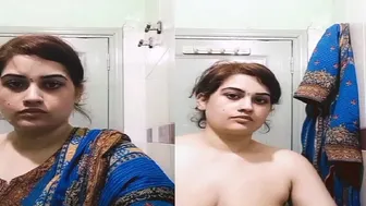 Married Bhabhi Doing Striptease Naked In Leaked Private Video