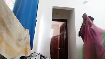 Telugu Aunty Changing Clothes Exposed By Hidden Cam Affair Clip