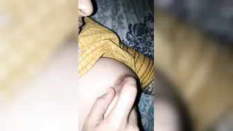 GF Flashing Her Tits In Homemade Hindi Sex Tape Leaked