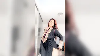 Sexy Indian Slut Exposing Her Big Ass And Massive Tits Fully