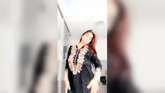 Sexy Indian Slut Exposing Her Big Ass And Massive Tits Fully
