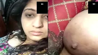 My Pakistani Gf Showing Off Her Big Tits On Whatsapp Call