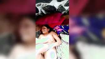 Mature Aunty Getting Fucked Missionary During Secret Affair